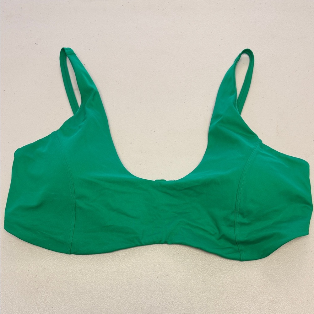 NWT Fabletics Bikini Top